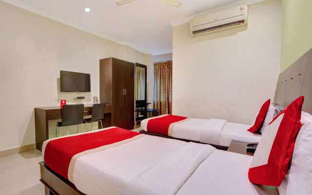 OYO 9796 Hotel Alekhya Residency