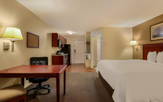 MainStay Suites Fitchburg - Madison