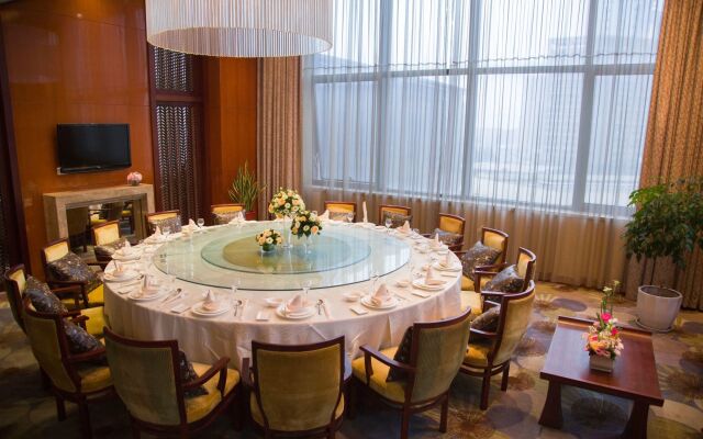 Tonglu World Trade SSAW Boutique Hotel