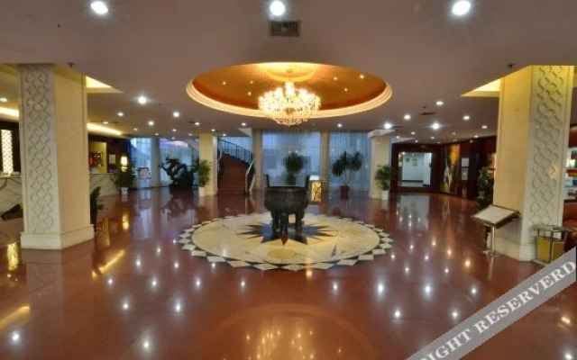 Longshan Hotel