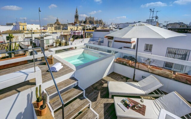 Amazing Duplex up to 4 Guest & Private Terrace. Real de La Carreteria