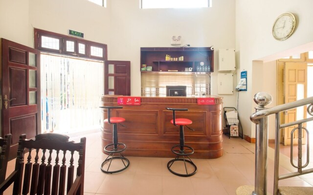 Nhue Giang Hotel by OYO Rooms