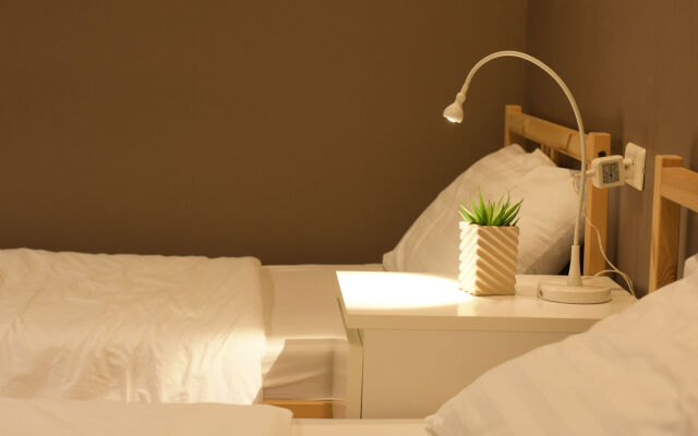 Room@Doze