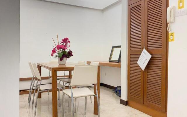 Peninsula Residents All Suite