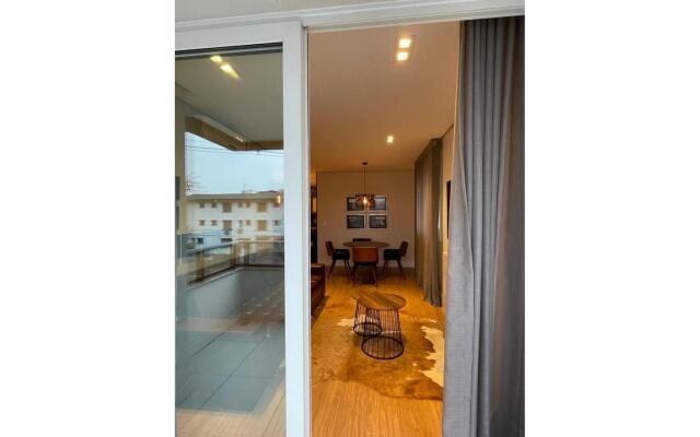 L' Adresse Reserve 203A