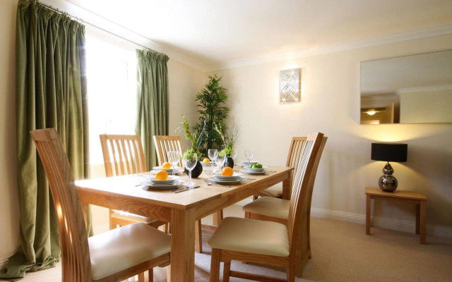 Berkshire Rooms - Newbury