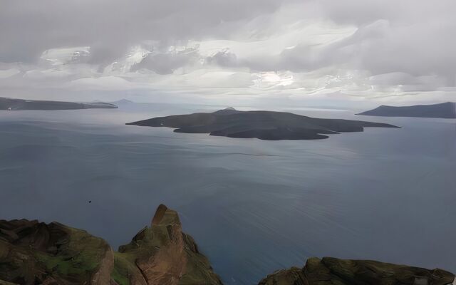 Anemos Fira Caldera View