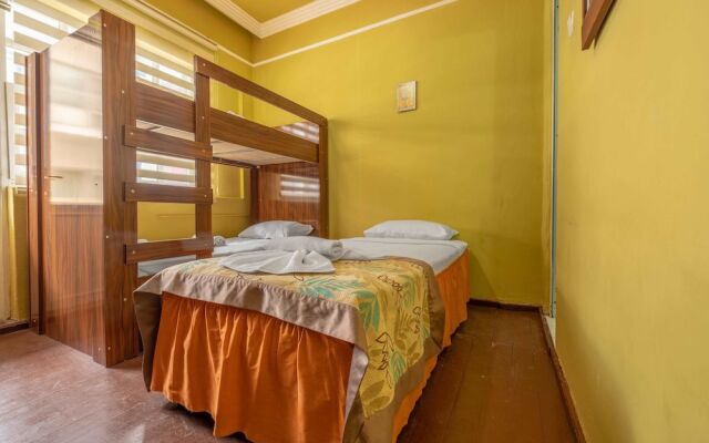 Gold Coast Hostel