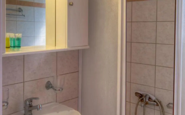 Casa Cicale Apartments & Studios