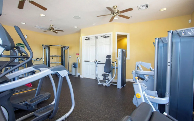 Magnificent 2 Bedroom Apartment Vista Cay Resort 107