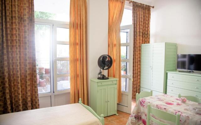 STAVROS Studio Apartment in kos town