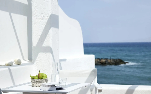 Knossos Beach Bungalows & Suites