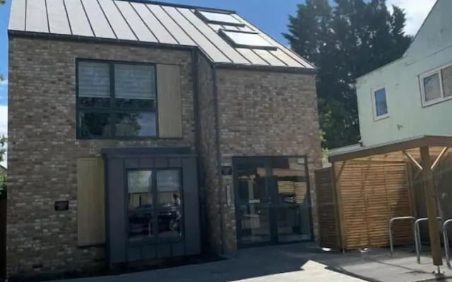 Catharine House by condokeeper