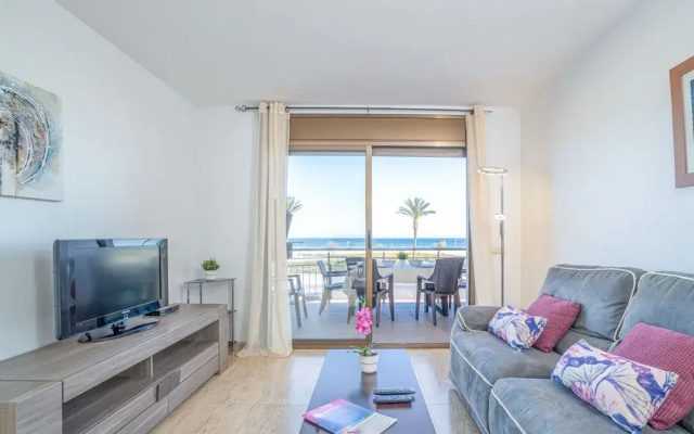 Apartment in Empuriabrava by the Beach