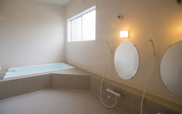 TAWARAYA (Family-Run Japanese Inn)