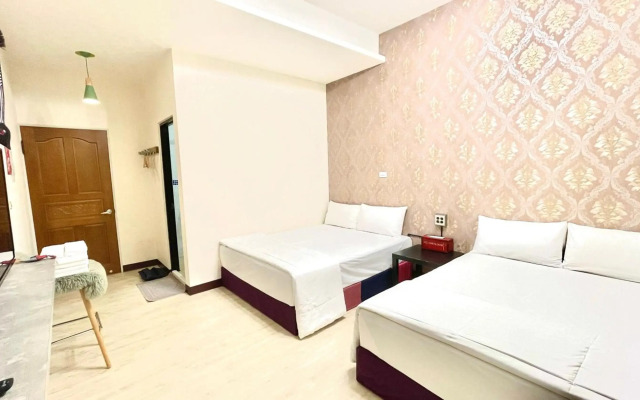 Snug Nine Inn