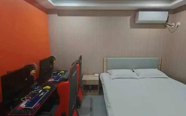 Zhuoyue E-Sports Hotel (Wuhan Hubei University of Technology Store) – Business – Wuhan