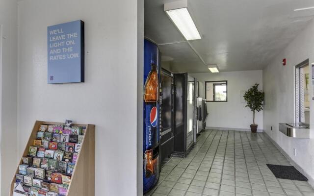 Rodeway Inn and Suites Lake Charles