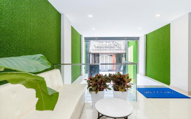 Luxy Park Hotel & Apartments-City Centre