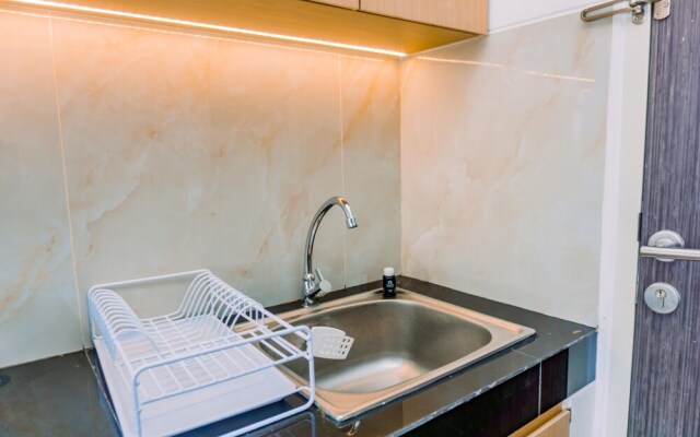 Warm And Simply Look Studio Room At Serpong Garden Apartment