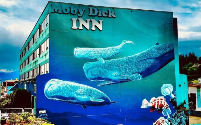 Moby Dick Inn
