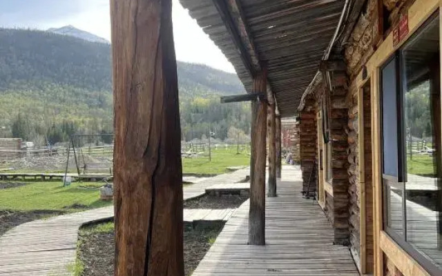 Bingfeng Villa (Kanas Scenic Area Branch)