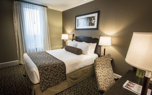 Hume Hotel & Spa