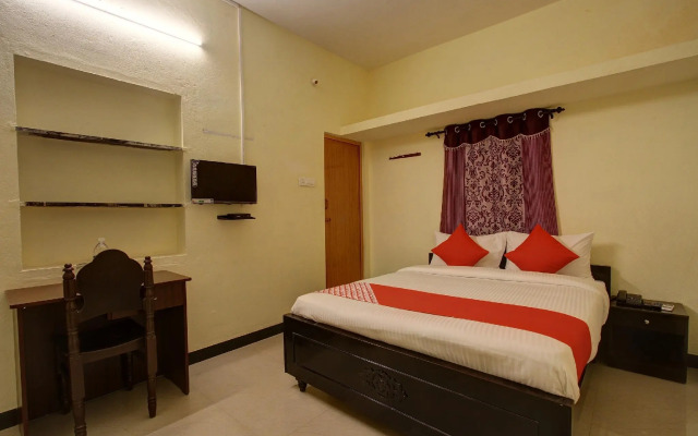 Collection O85637 Hotel Krishna Inn - Ii