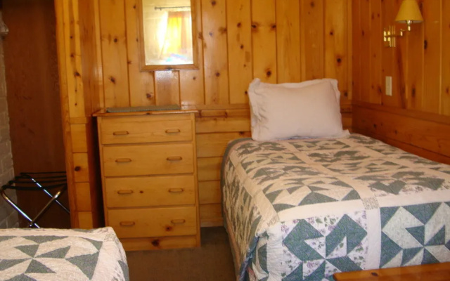 Lake Front Cabins