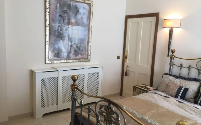 Retreat at The Knowe Auchincruive Estate