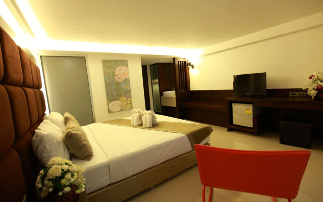 The Bangkok Major Suite