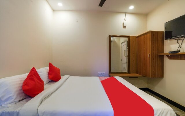 Raja Residency by OYO Rooms