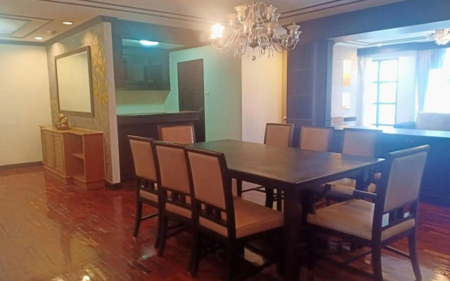 Supha Maison