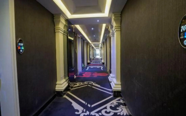 Qianjing Hotel Beiliu Yongfeng