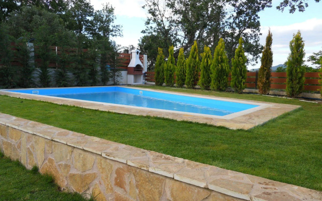 Villa Poulades