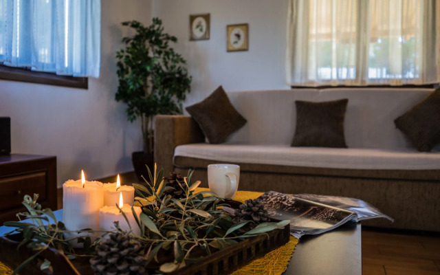 Four Seasons Villas