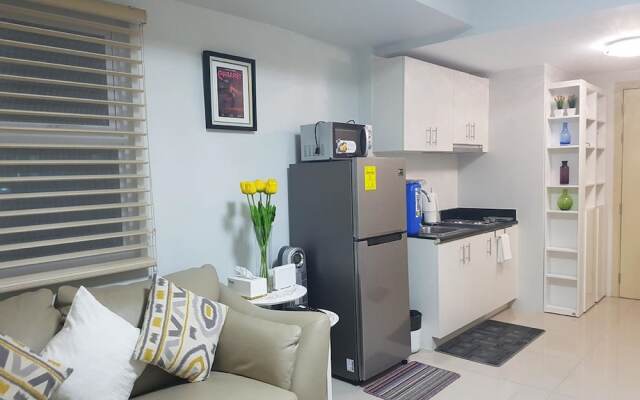 All At Jazz - Makati Serviced Apartments