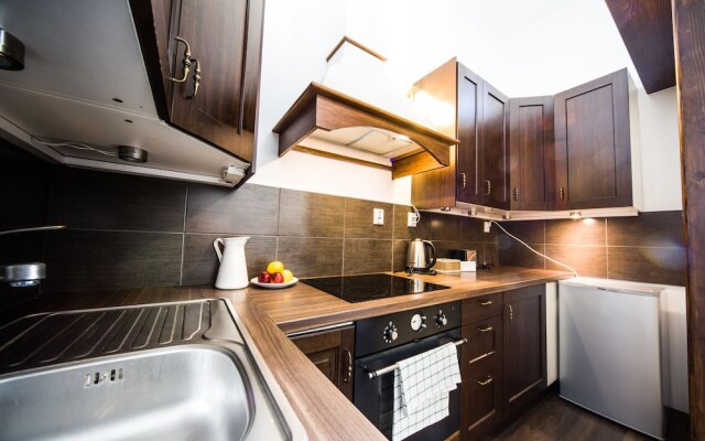 FriendHouse - Sobieski Residence