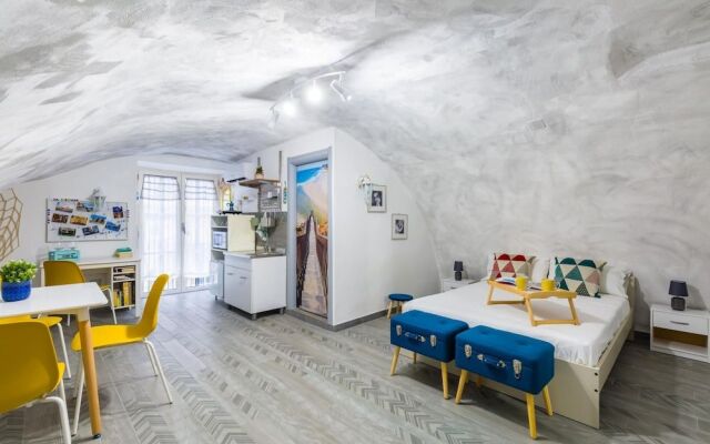 Riviera di Chiaia Studio Apartment