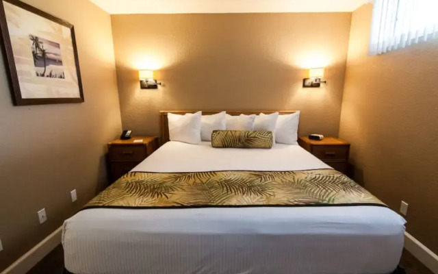 Kona Reef Resort