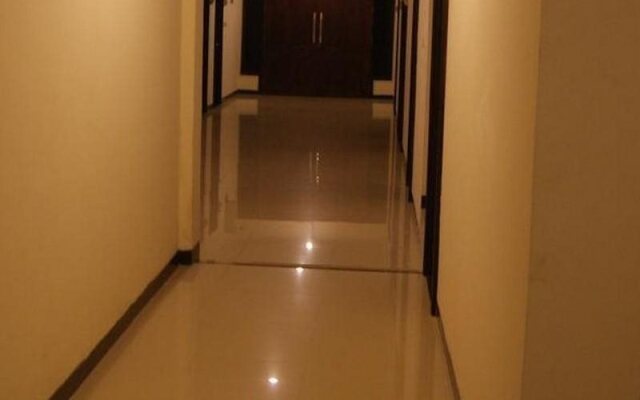 Palu City Guest House RedPartner