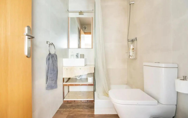 Can Juancho: casita de playa en la Costa dorada