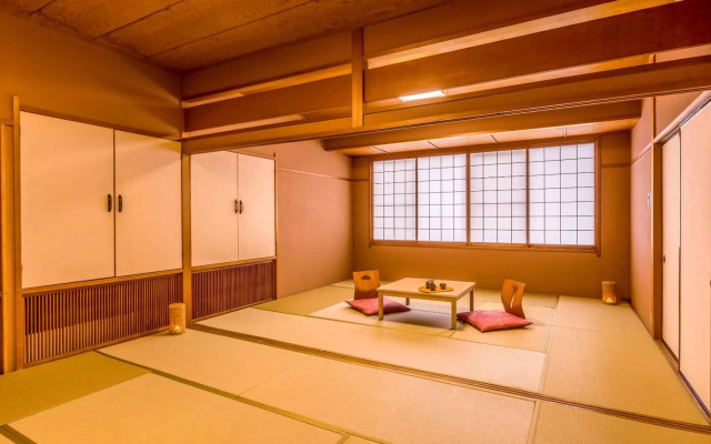 Ooedo Onsen Monogatari Yamanaka Saichoraku