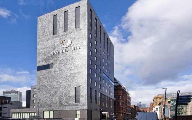 Premier Inn Manchester City Centre Piccadilly