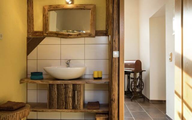 Spacious Apartment With Terrace Zur Forelle