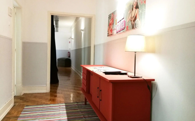 Castilho 63 - Hostel & Suites