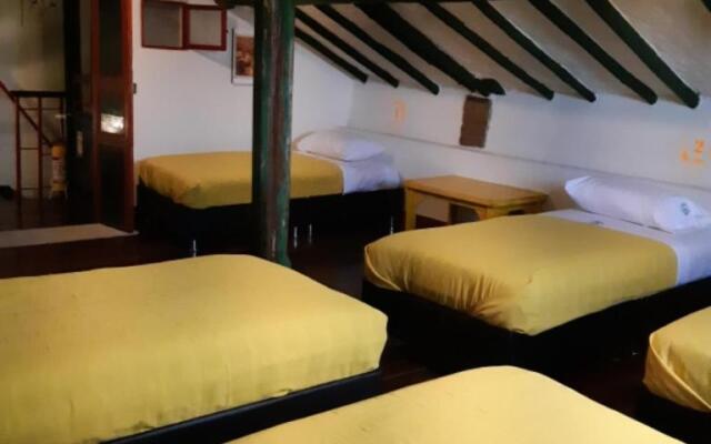 Cedron Hostel