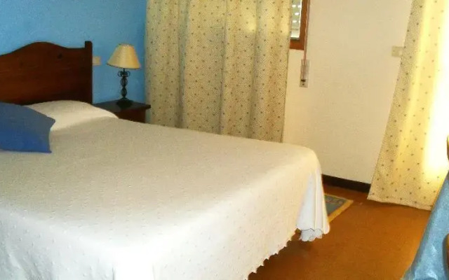 Hotel Los Castros