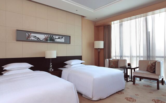 Sheraton Wuxi Binhu Hotel