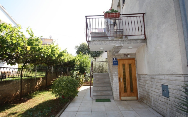 Nice two Bedroom Apartment - Apartment in Porec - Photo 5